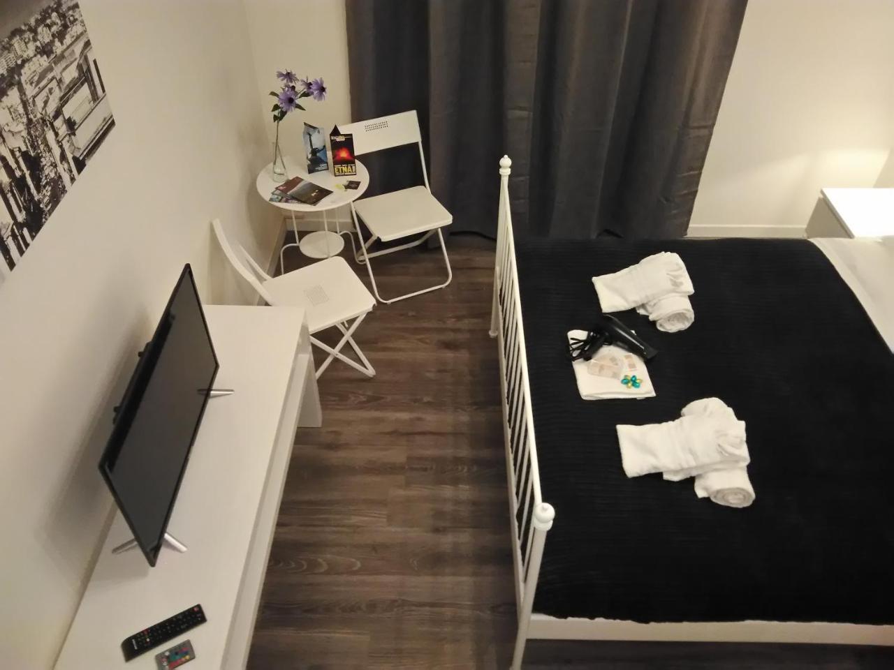 B&B Del Toscano Catania Exterior photo